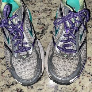 Like NEW Brooks Ghost 7